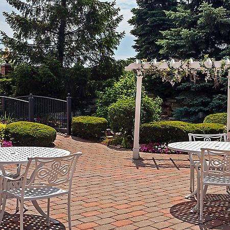 Chicago Marriott Midway Hotel Bedford Park Buitenkant foto